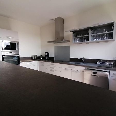 Appartement Lily-Rose Cerizay Bagian luar foto