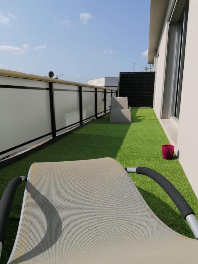 Appartement Lily-Rose Cerizay Bagian luar foto