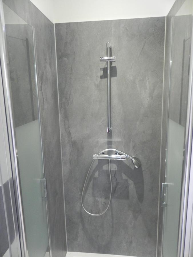 Appartement Lily-Rose Cerizay Bagian luar foto