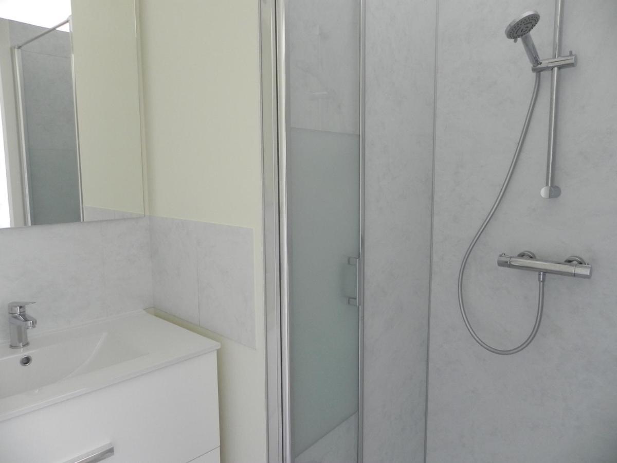 Appartement Lily-Rose Cerizay Bagian luar foto